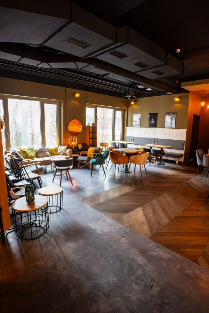 Location Bild: Impressionen vom Obergeschoss Rechts im DONNA - Ristorante Napoletano